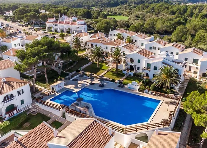 Happy Menorca Duplex ,piscina,aire Acondicionado,wiffi * Port d'Addaia