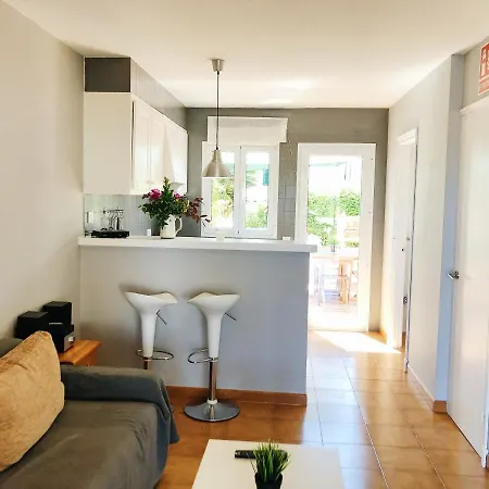 Happy Menorca Duplex ,piscina,aire Acondicionado,wiffi ポルト・ダッダイア